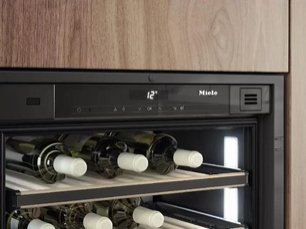 Встраиваемый винный шкаф Миле KWT 7112 iG Pearl beige фото 2 в Тюмени Встраиваемый винный шкаф Miele KWT 7112 iG Pearl beige фото 2 в Тюмени