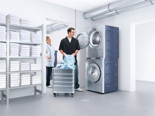 Сушильная машина Миле PT 7189 EL ED (Сталь) фото 3 в Тюмени Сушильная машина Miele PT 7189 EL ED (Сталь) фото 3 в Тюмени