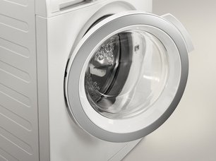 Стиральная машина Электролюкс EWF1486GDW2 фото 2 в Тюмени Стиральная машина Electrolux EWF1486GDW2 фото 2 в Тюмени