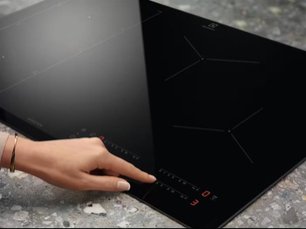 Варочная панель Electrolux EIS 6134 фото 4 в Тюмени