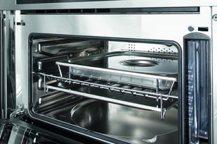 Встраиваемый комбинированный паровой шкаф Fulgor Milano LCSO 4511 TC BK фото 4 в Тюмени