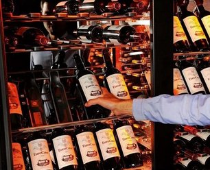 Витрина для вина EuroCave V-90001 фото 4 в Тюмени