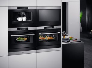 Духовой шкаф АЕГ KMR761000M фото 4 в Тюмени Духовой шкаф AEG KMR761000M фото 4 в Тюмени