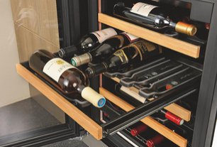 Встраиваемый монотемпературный винный шкаф V-INSP-S EuroCave I-090016-S фото 4 в Тюмени