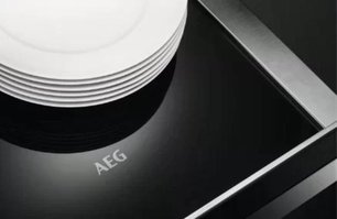 Встраиваемый ящик для подогрева посуды AEG KDK911424M фото 2 в Тюмени