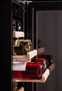 Винный шкаф Dunavox DX-19.58BK/DP фото 3 в Тюмени