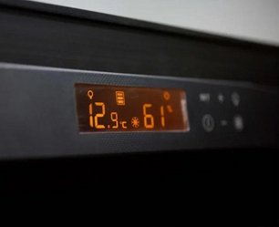 Монотемпературный винный шкаф EuroCave V-REVEL-S R-400020-S2B фото 2 в Тюмени