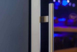 Винный шкаф Cold Vine C12-KBF1 фото 4 в Тюмени