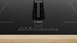 Индукционная варочная панель с вытяжкой Bosch PVQ811F15E фото 2 в Тюмени
