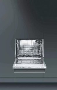 Посудомоечная машина Смег STC75 фото 3 в Тюмени Посудомоечная машина Smeg STC75 фото 3 в Тюмени