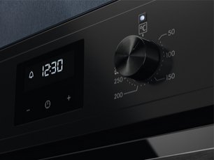 Духовой шкаф Электролюкс EOF3C50H фото 3 в Тюмени Духовой шкаф Electrolux EOF3C50H фото 3 в Тюмени