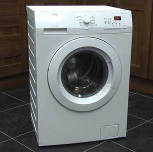 Стиральная машина АЕГ L60260FL фото 2 в Тюмени Стиральная машина AEG L60260FL фото 2 в Тюмени