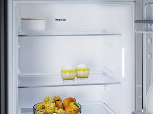Встраиваемый холодильник Миле K 7115 E фото 2 в Тюмени Встраиваемый холодильник Miele K 7115 E фото 2 в Тюмени