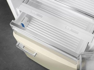 Холодильник Смег FAB38RCR фото 2 в Тюмени Холодильник Smeg FAB38RCR фото 2 в Тюмени