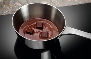 Варочная панель Electrolux EIV64453 фото 4 в Тюмени