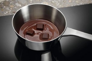 Варочная панель Electrolux LIB60424CK фото 4 в Тюмени