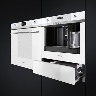 Кофемашина Смег CMSC451B фото 2 в Тюмени Кофемашина Smeg CMSC451B фото 2 в Тюмени