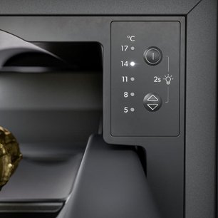 Выдвижной винный шкаф Dometic DrawBar 5C фото 3 в Тюмени