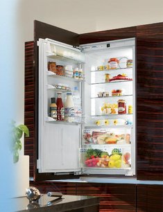 Холодильник Либхер IKB 2460 PremiumPlus BioFresh фото 3 в Тюмени Холодильник Liebherr IKB 2460 PremiumPlus BioFresh фото 3 в Тюмени