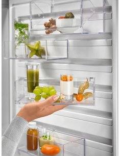 Холодильник Электролюкс RNC7ME34W2 фото 3 в Тюмени Холодильник Electrolux RNC7ME34W2 фото 3 в Тюмени