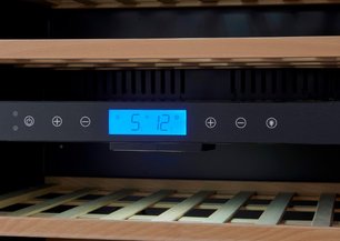 Встраиваемый винный шкаф CellarPrivate CP165-2TB фото 3 в Тюмени