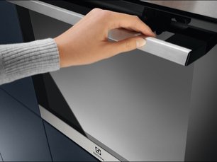 Духовой шкаф Электролюкс EOF3H40BX фото 3 в Тюмени Духовой шкаф Electrolux EOF3H40BX фото 3 в Тюмени
