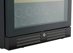 Встраиваемый винный шкаф CellarPrivate CP154-3TB фото 2 в Тюмени