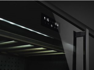 Винный шкаф Smeg CVI638LWN2 фото 3 в Тюмени