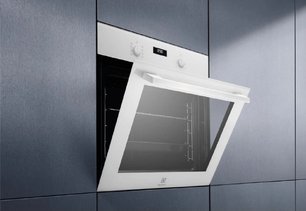 Духовой шкаф Электролюкс EOF5F50BV фото 4 в Тюмени Духовой шкаф Electrolux EOF5F50BV фото 4 в Тюмени
