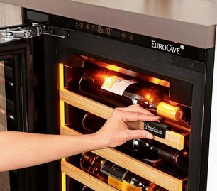 Встраиваемый мультитемпературный винный шкаф EuroCave S-INSP-S I-090024-S фото 2 в Тюмени