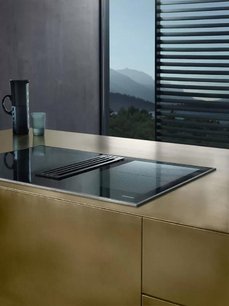 Индукционная панель со встроенной вытяжкой Miele KMDA 7774 FR фото 3 в Тюмени