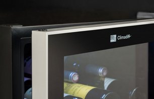 Винный шкаф Climadiff CS105B1 фото 2 в Тюмени
