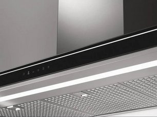 Вытяжка Falmec Luce 90 Glass Black wall фото 3 в Тюмени