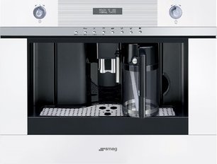 Кофемашина Смег CMSC451B фото в Тюмени Кофемашина Smeg CMSC451B фото в Тюмени