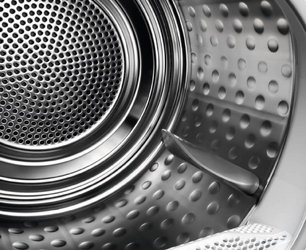 Сушильная машина АЕГ TR959M6SE фото 2 в Тюмени Сушильная машина AEG TR959M6SE фото 2 в Тюмени