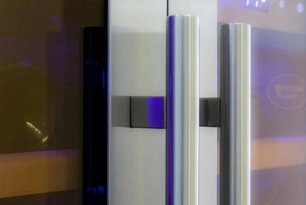 Винный шкаф Cold Vine C30-KST2 фото 4 в Тюмени