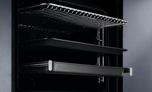Духовой шкаф Электролюкс EOF5C50BX фото 3 в Тюмени Духовой шкаф Electrolux EOF5C50BX фото 3 в Тюмени