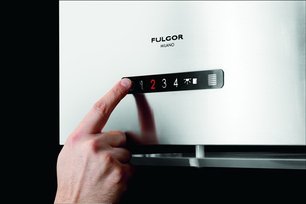 Вытяжка Фулгор Милано SHD 9004 TC X фото 2 в Тюмени Вытяжка Fulgor Milano SHD 9004 TC X фото 2 в Тюмени