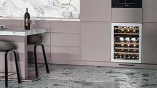 Встраиваемый винный шкаф Meyvel MV46NH-KWT2 фото 4 в Тюмени