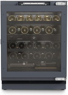 Встраиваемый винный шкаф Liebherr UWpri 3662 Vinidor Selection фото 2 в Тюмени