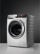 Стиральная машина AEG L7FEC48SR фото 2 в Тюмени