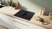 Индукционная варочная панель с вытяжкой Bosch PVS611B16E фото 2 в Тюмени