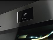 Холодильный шкаф для вина Smeg CVI318RWX2 фото 2 в Тюмени