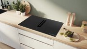 Индукционная варочная панель с вытяжкой Bosch PVS811B16E фото 3 в Тюмени