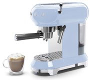 Кофемашина Smeg ECF01PBEU фото 4 в Тюмени
