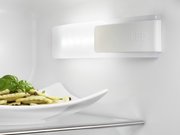 Холодильник Electrolux ENN 92853 CW фото 2 в Тюмени