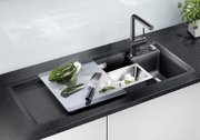 Смеситель Бланко LINUS-S 526148 Silgranit черный фото 3 в Тюмени Смеситель Blanco LINUS-S 526148 Silgranit черный фото 3 в Тюмени