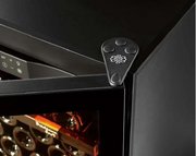 Мультитемпературный винный шкаф EuroCave S-PURE-S P-300019-S фото 3 в Тюмени
