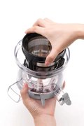 Соковыжималка Смег SJF01PBEU фото 4 в Тюмени Соковыжималка Smeg SJF01PBEU фото 4 в Тюмени