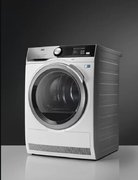 Сушильная машина с тепловым насосом AEG T9DBA68SC фото 3 в Тюмени